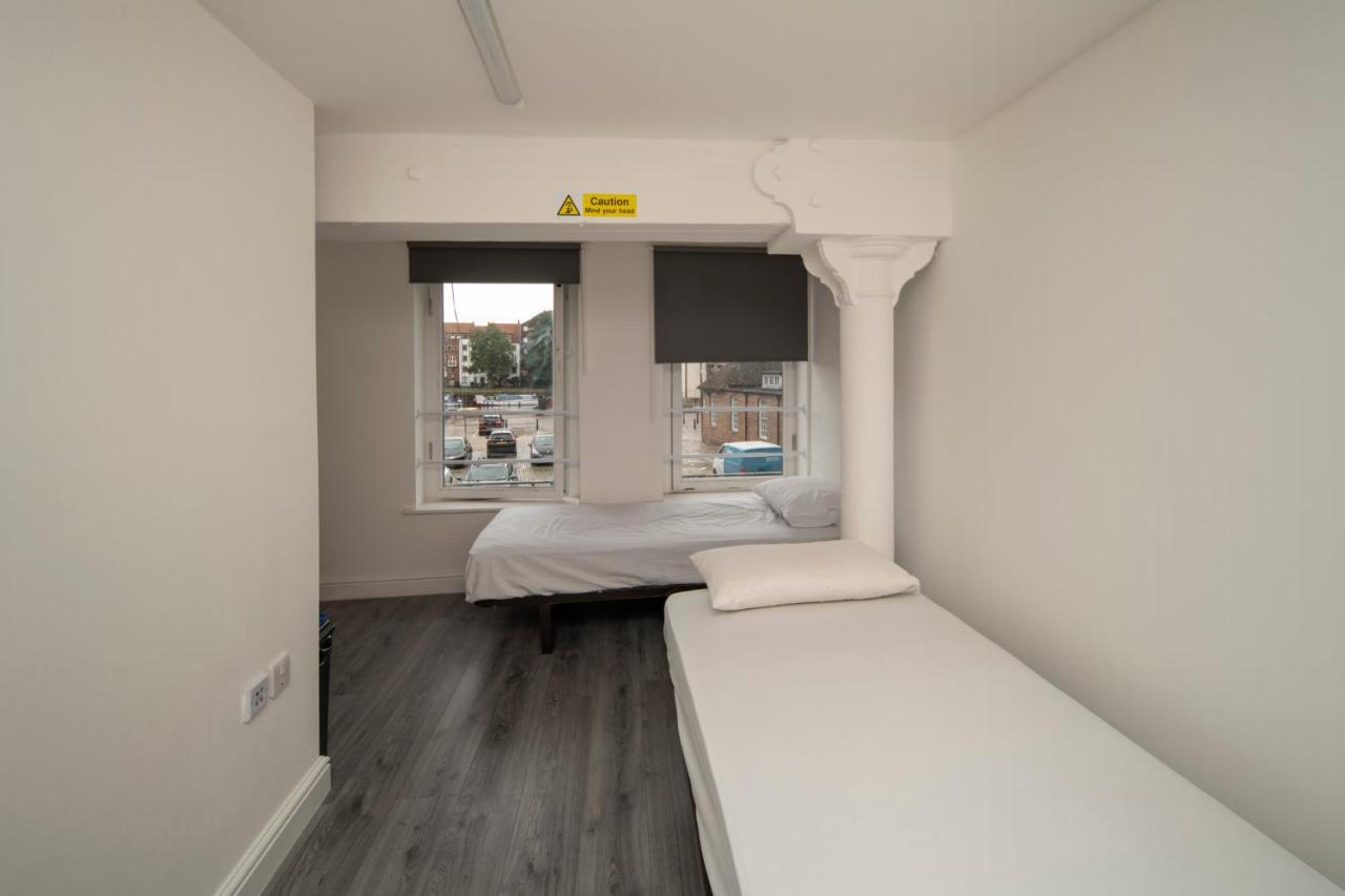 Hostel Harbourside *